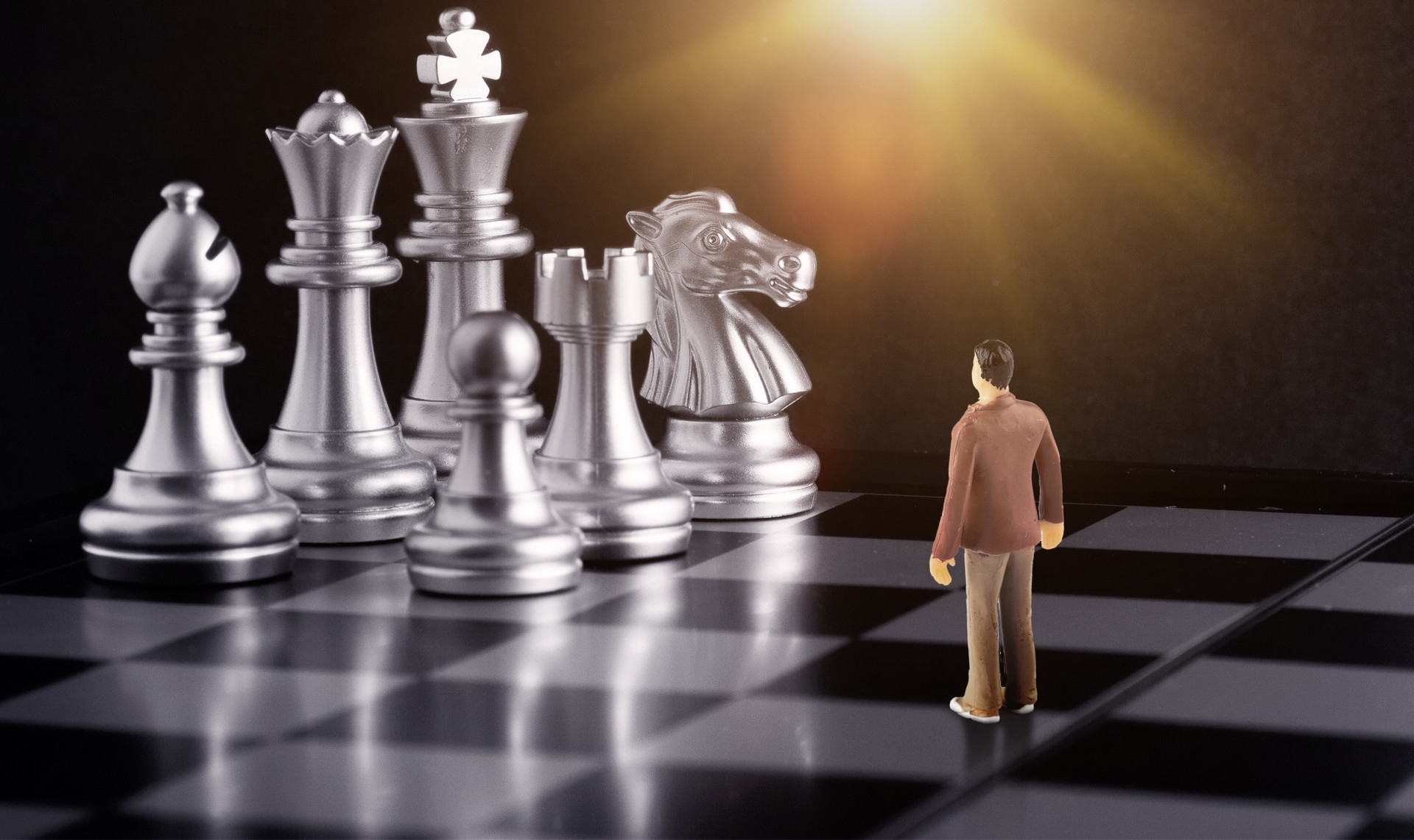 產業競爭戰之六大競爭流派洞察(上)