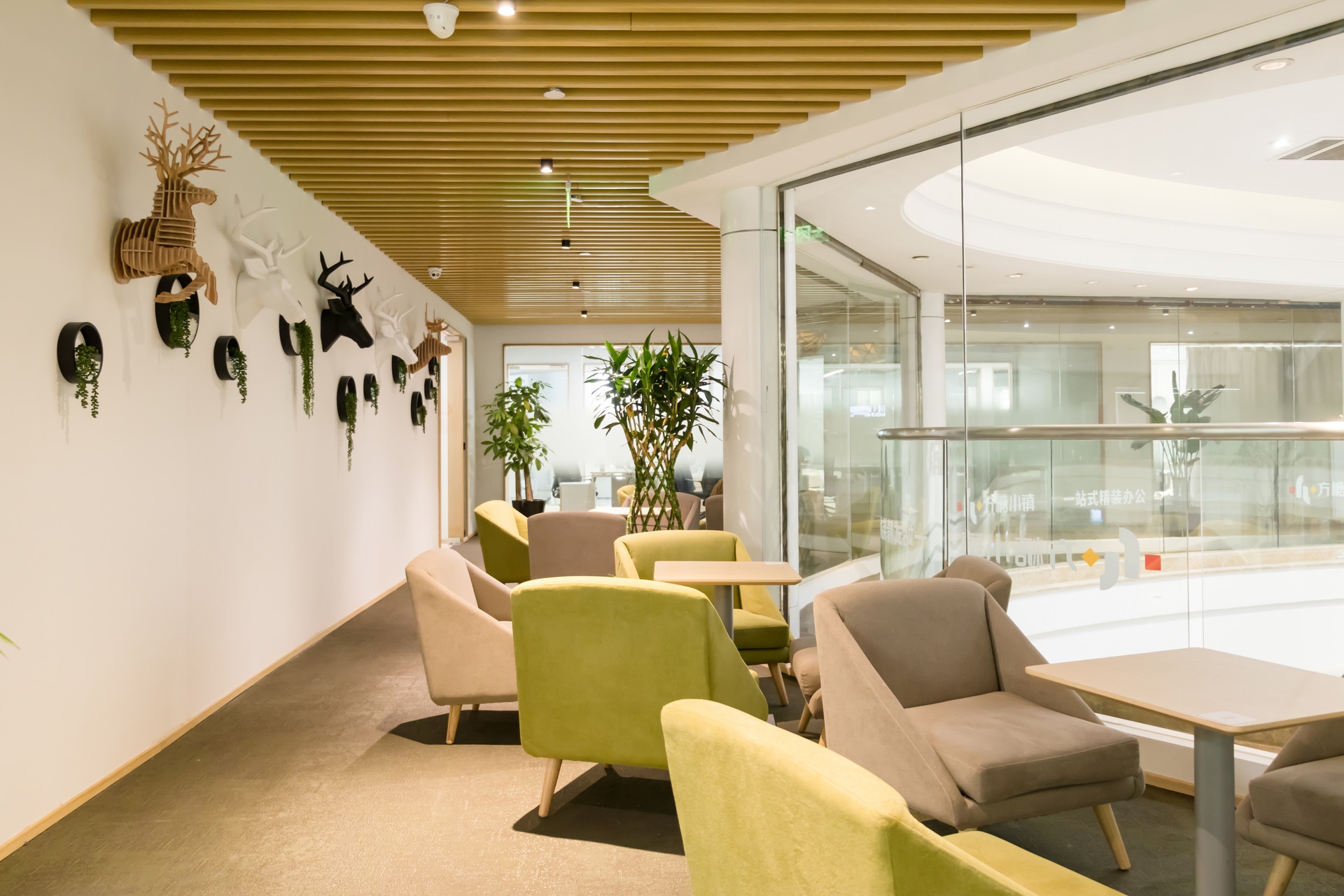 產業競爭戰之提升買方轉換成本六法(上)