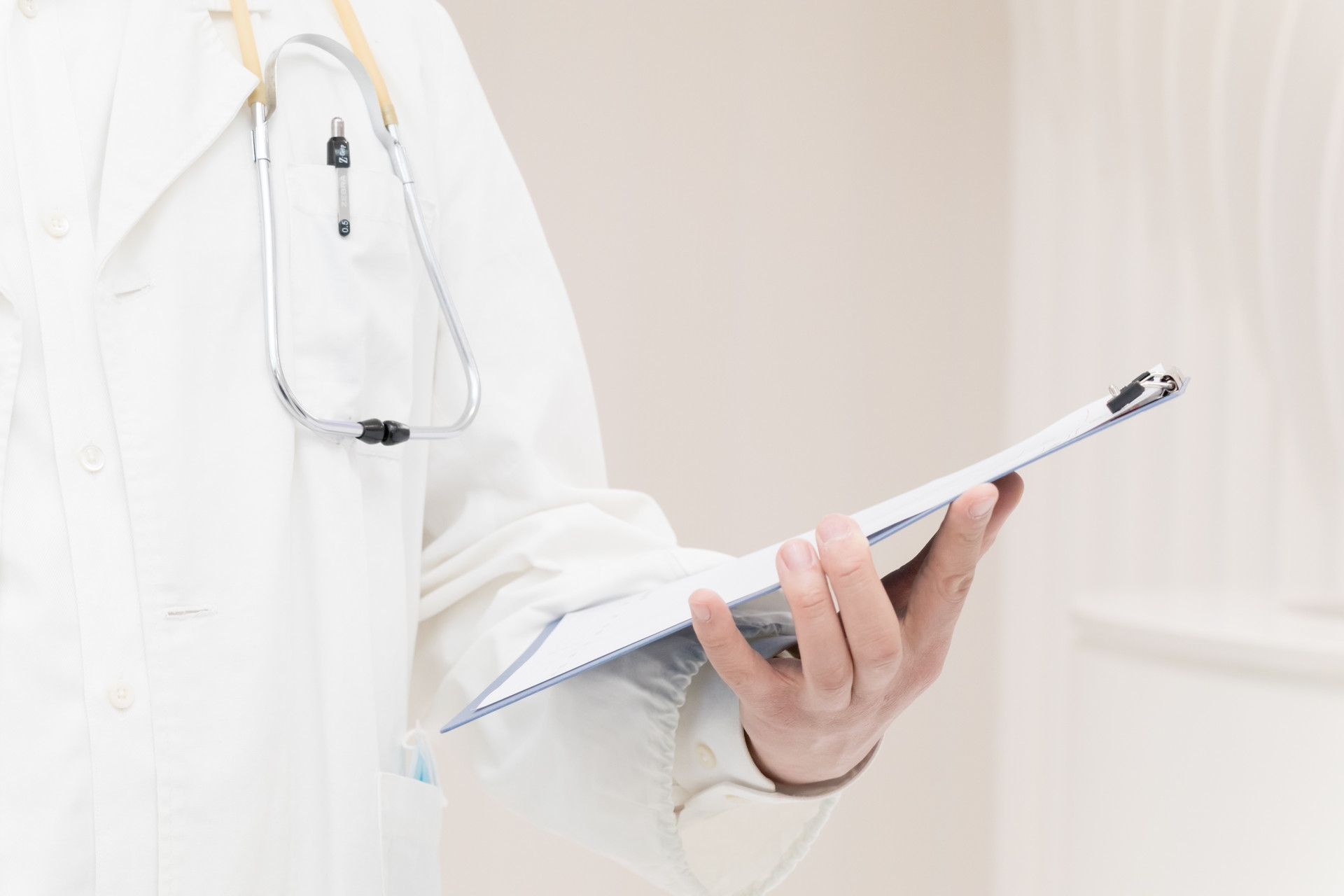 消費醫療策劃之三重醫療需求強拉升